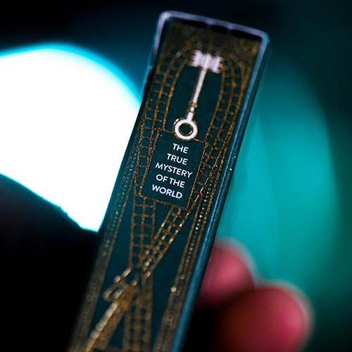 Crossed keys playing cards The ellusionist Cartamundi Peter Turner poker deck 15