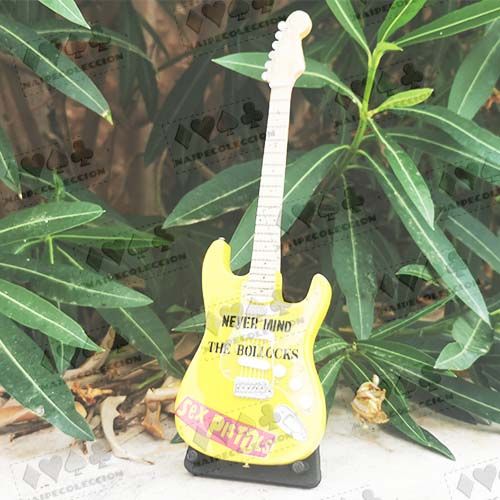 Miniature Guitar Sex Pistols Tribute Music miniatura guitarra musica grupo yellow amarilla mini collectible coleccionable electrica 11