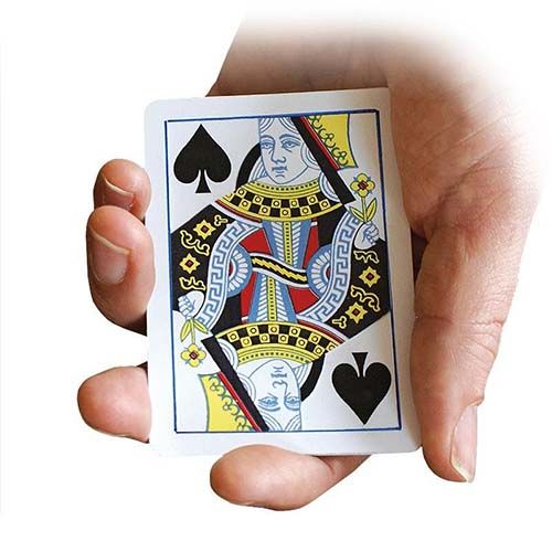 Find the Queen Bicycle magic trick - Imagen 2